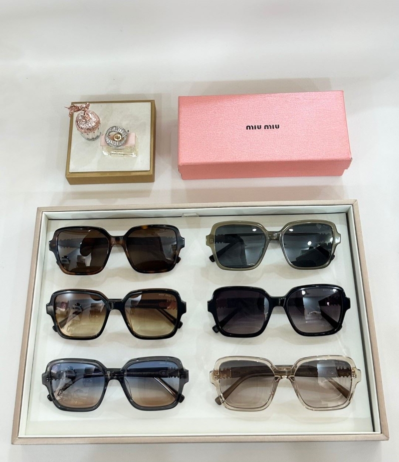 Miu miu Sunglasses